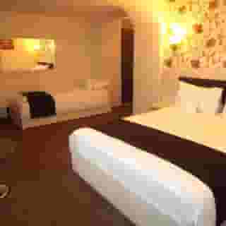 West Plaza Hotel Bucharest, 2 of 5