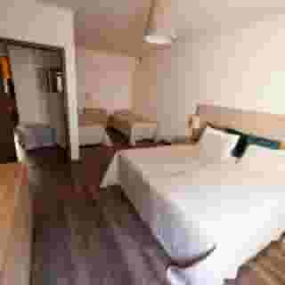 Lounge Apartments, 3 of 5