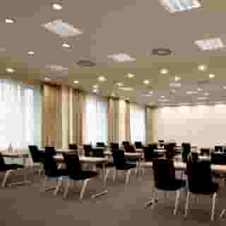 Avani Frankfurt City Hotel -previously NH, 2 of 5