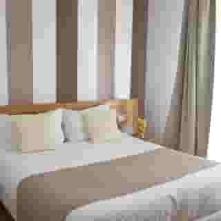 The Night Sorrento, 4 of 5