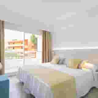 Bellevue Vistanova, 3 of 5