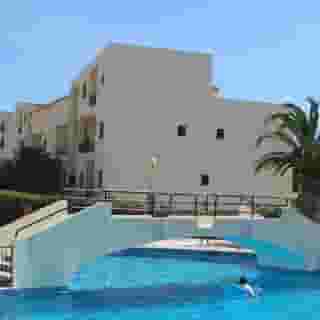 Clube Alvorferias, 2 of 5