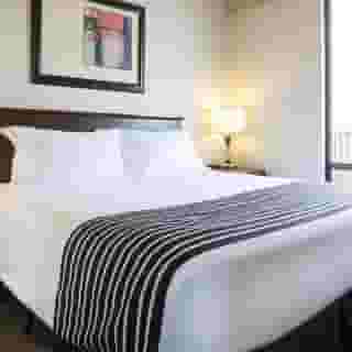 Sandman Suites Davie, 4 of 5