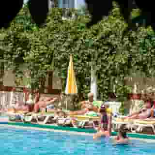 Monte Carlo Hotel, 4 of 5