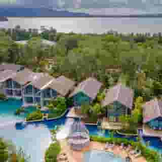 Island Escape by Burasari, 3 of 5