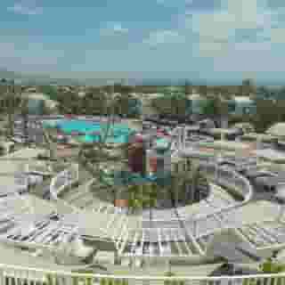 HL Paradise Island, 3 of 5