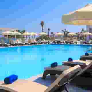 Design Plus Seya Beach, 2 of 5