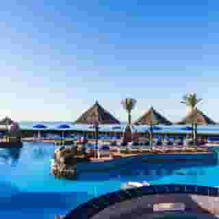 BlueBay Beach Club, 2 of 5