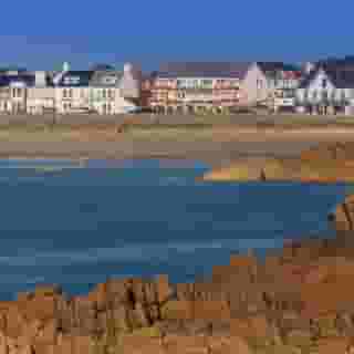 Cobo Bay Hotel, 1 of 5