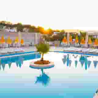 Sunpoint Family Resort, 2 of 5
