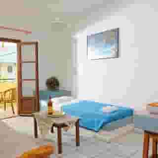 Cleopatra Apartments, 3 of 5