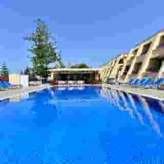 Napa Prince Apartments, 2 of 5