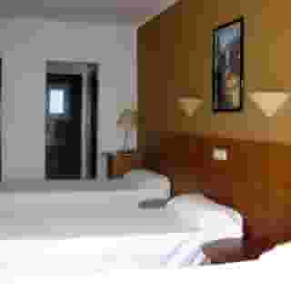 Hostal Mas Center, 2 of 5