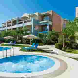 Selini Suites, 3 of 5