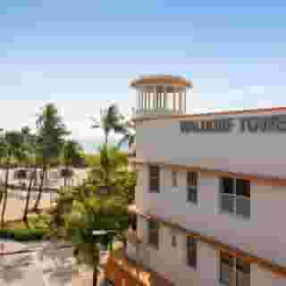 Waldorf Towers Hotel, 3 of 5