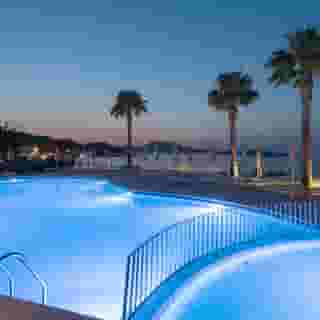 Xenos Kamara Beach, 2 of 5