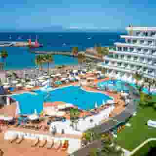 Hovima La Pinta Beachfront Family Hotel, 1 of 5
