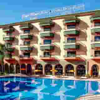 Royal Mirage Deluxe, 1 of 5