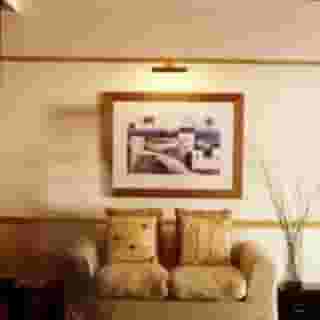 Lady Hamilton, 4 of 5