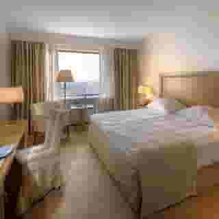 Marinela Sofia, 3 of 5