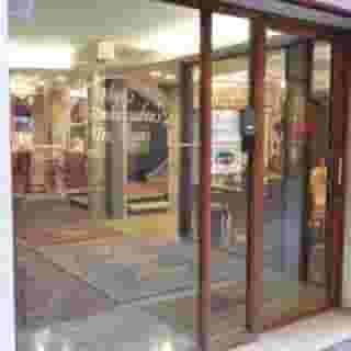 Ambassador Tre Rose, 1 of 5