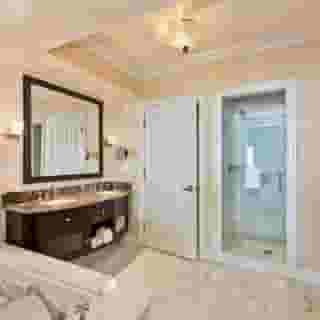 Beach Village at The Del, Curio Collection, 3 of 5