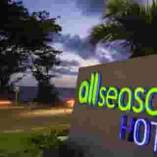 All Seasons Naiharn, 1 of 5