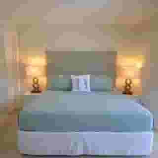 Coral Reef Suites Key Biscayne Mia, 2 of 5