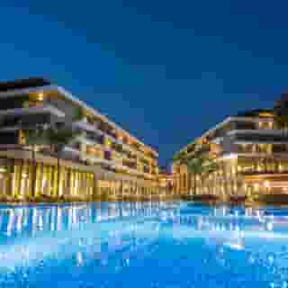 Acanthus Cennet Barut Collection, 3 of 5