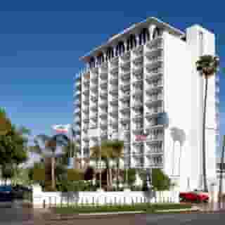 Cameo Beverly Hills, 1 of 5