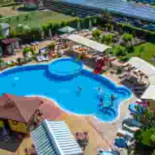 Trakia Garden, 2 of 5