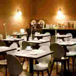 New Hotel Charlemagne, 4 of 5