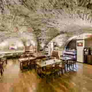 Archibald at the Charles Bridge, 5 of 5