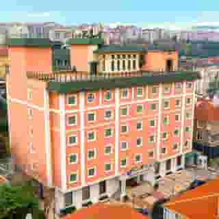 The Green Park Merter, 1 of 5