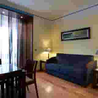 Suites Gran Via 44, 4 of 5