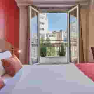 Moulin Plaza, 4 of 5