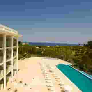 Avalon Hotel, 2 of 5