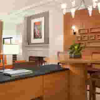 Executive Hotel Vintage Court, 3 of 5