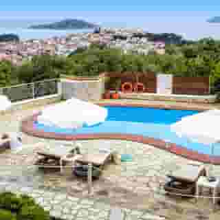 Blue Horizon Studios, 1 of 5