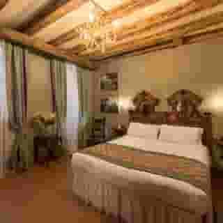 Casa Nicolo Priuli, 2 of 5