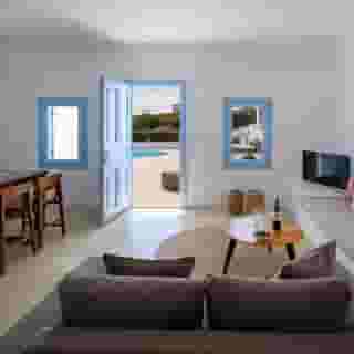 Este Luxury Suites, 3 of 5