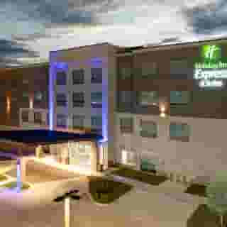 Holiday Inn Express & Suites Austin Airport East, 4 of 5