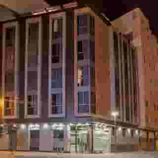 Apartamentos Suites Oficentro Deluxe, 2 of 5