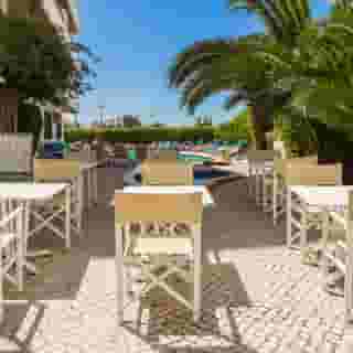 Mirachoro Praia Da Rocha, 2 of 5