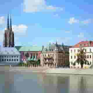 Wenderedu Business Center, 2 of 5