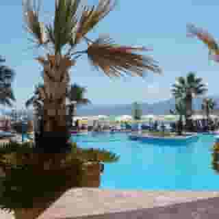Eri Beach, 3 of 5