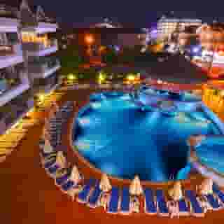 Begonville Hotel, 5 of 5