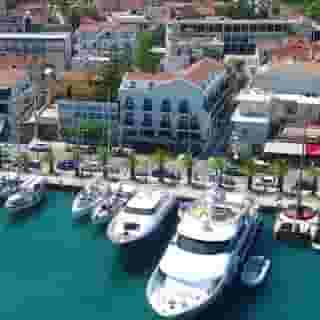 Kefalonia Grand, 1 of 5