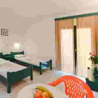 Milos Apartments, 2 of 5