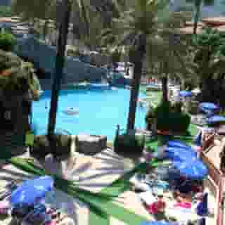 Grand Aquarium, 2 of 5